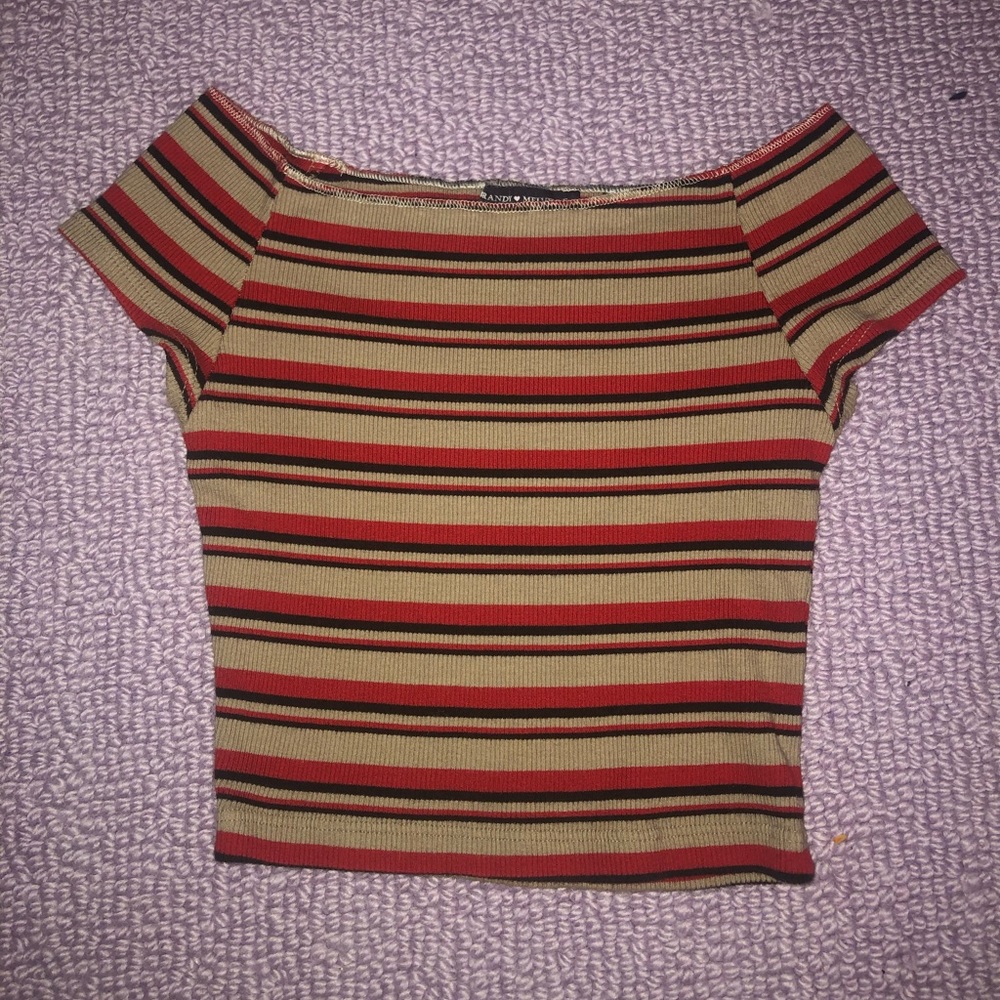 ⭐️ BRANDY TOP ⭐️ - Picture 2 of 3